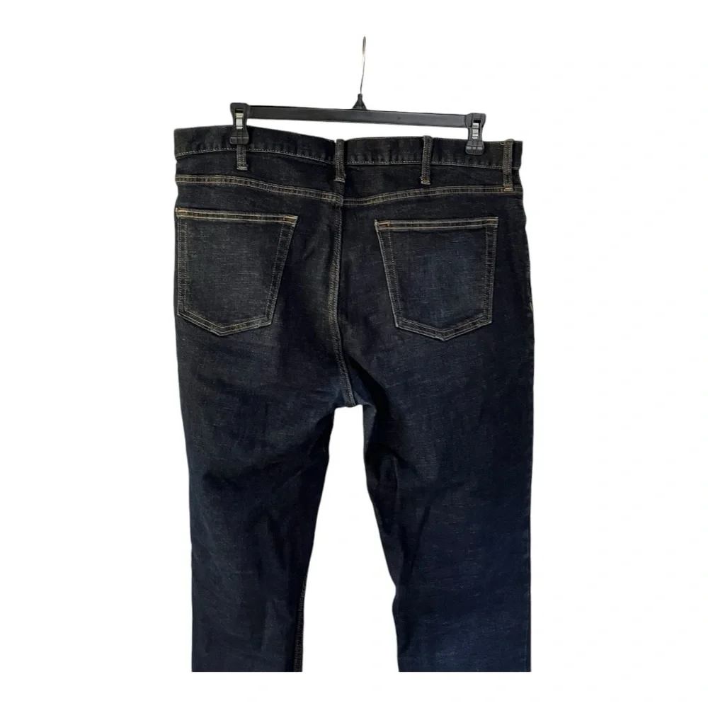 Old Navy Slim jeans 38 x 36 with built in flex